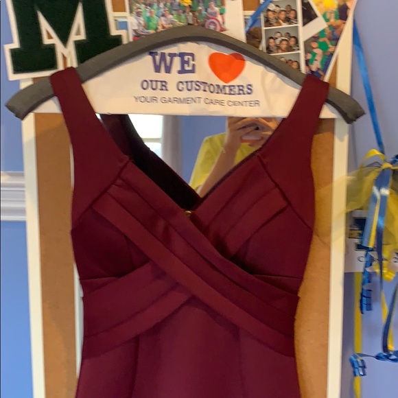 Cabernet prom dress PERFECT CONDITION - Picture 2 of 5